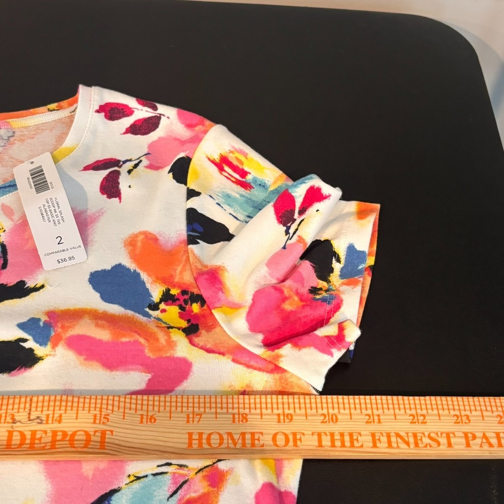 NEW Chico's Womens 100% Cotton Colorful Floral Stretch Tee size 2/Large NWT - Picture 7 of 9